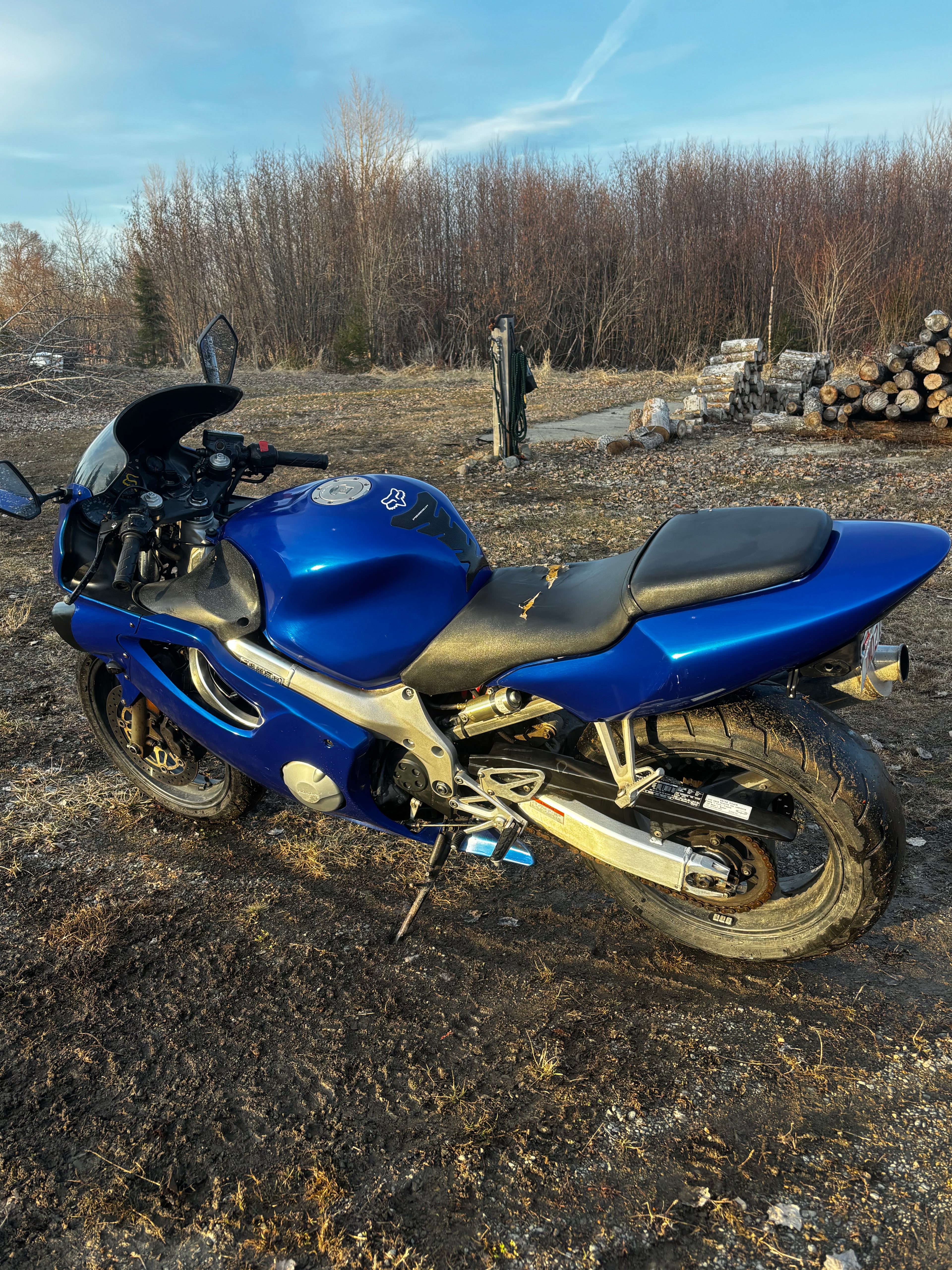 1999 cbr 600