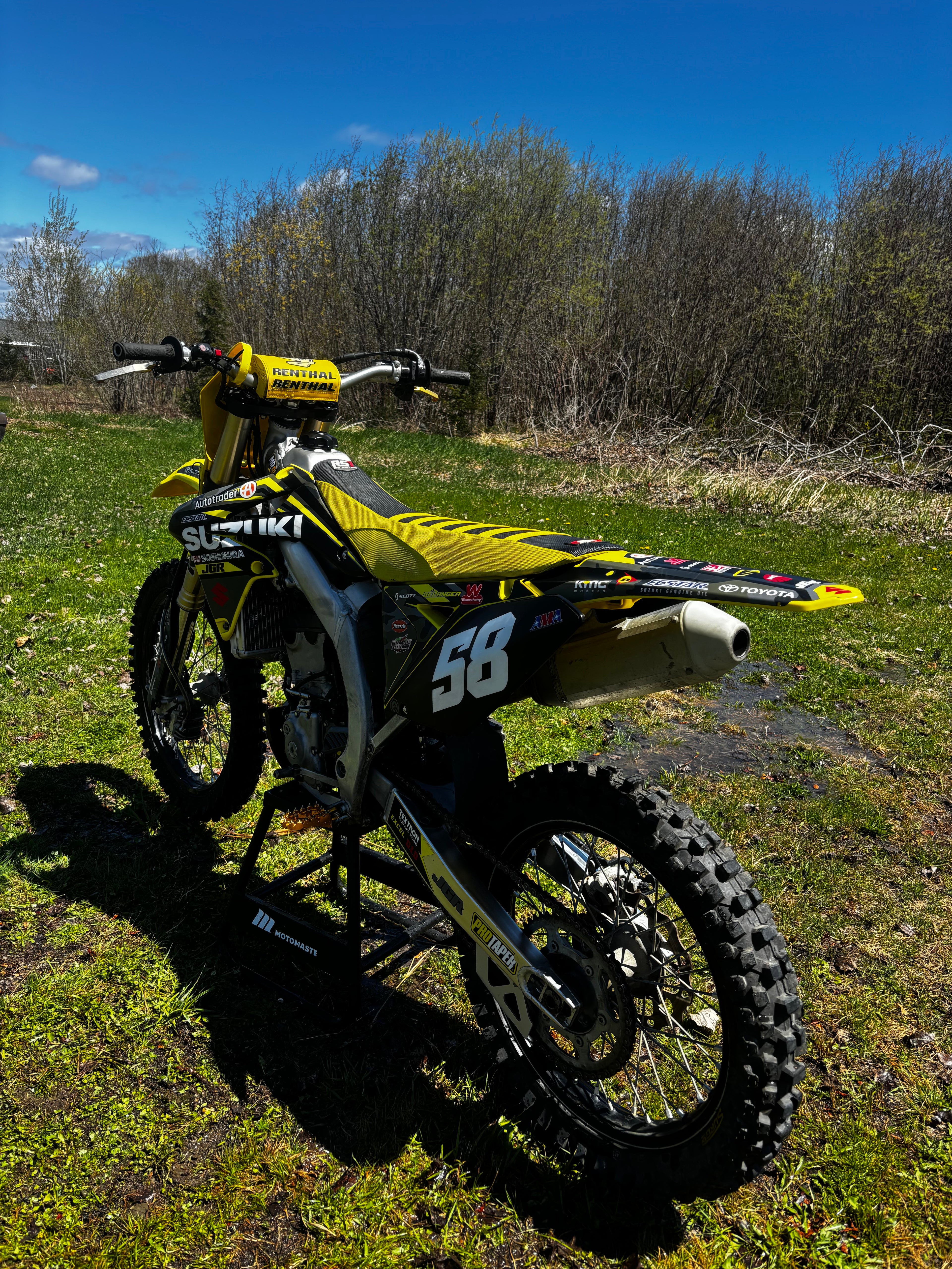2017 rmz250