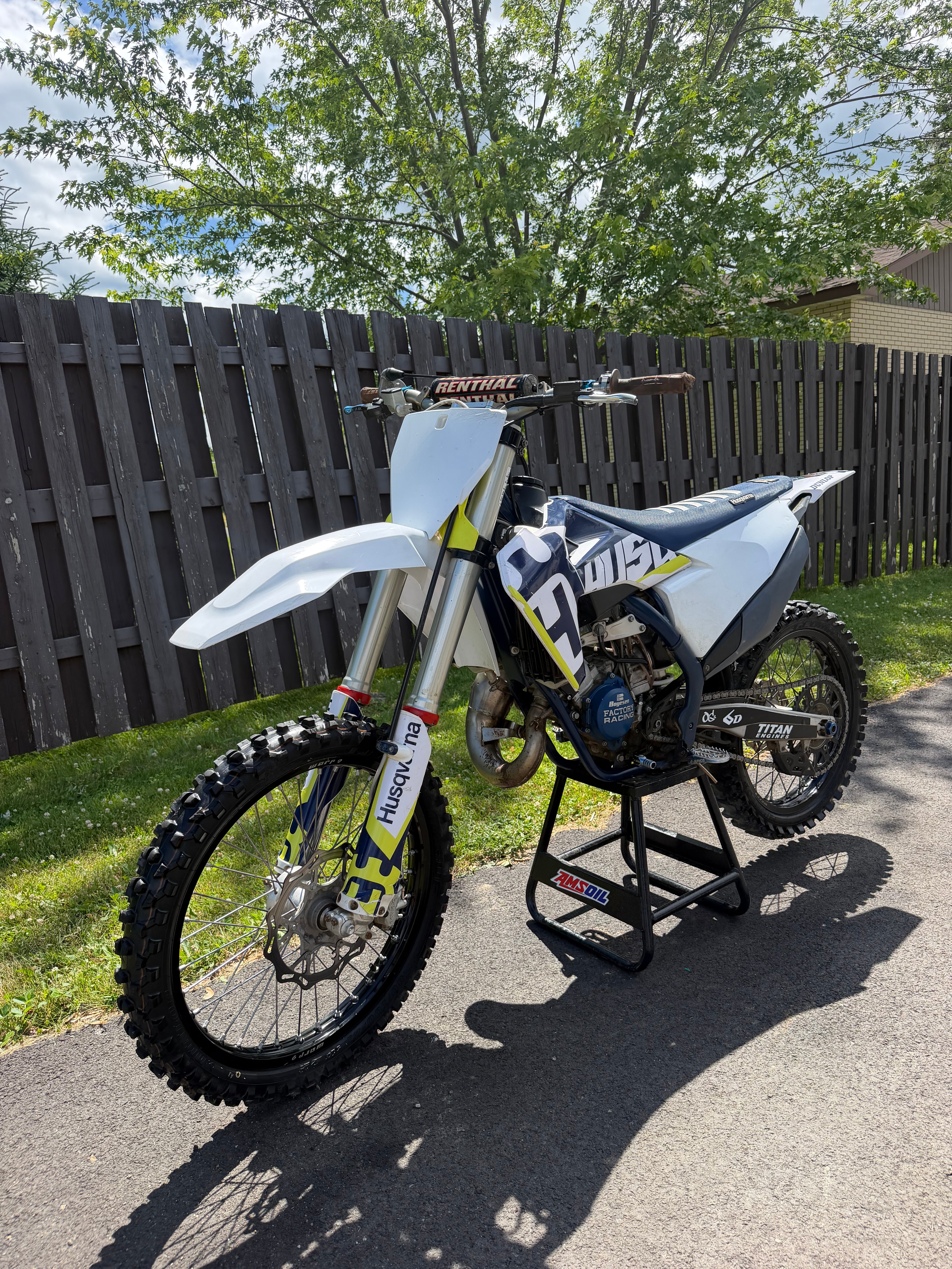2022 tc125