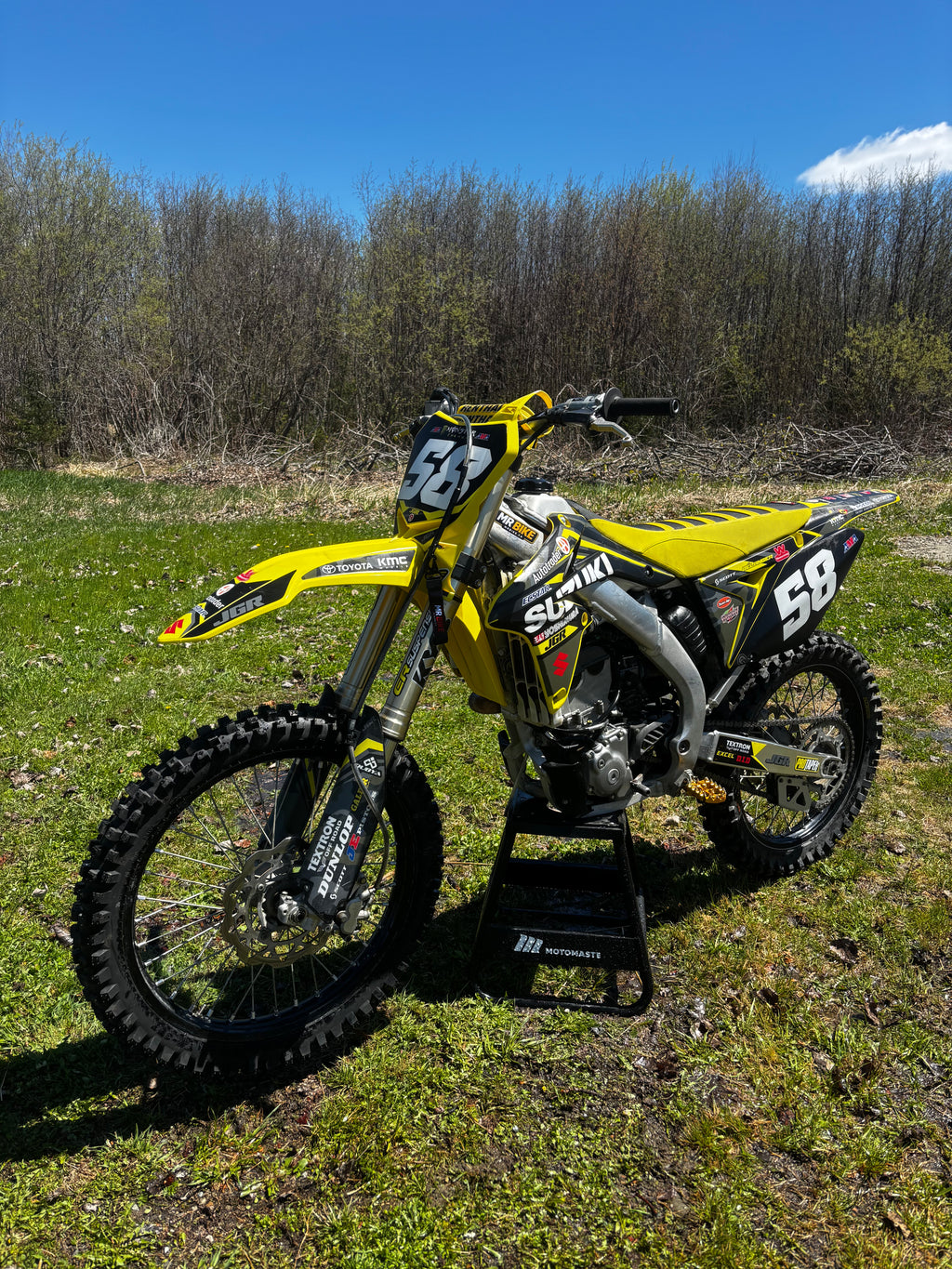 2017 rmz250