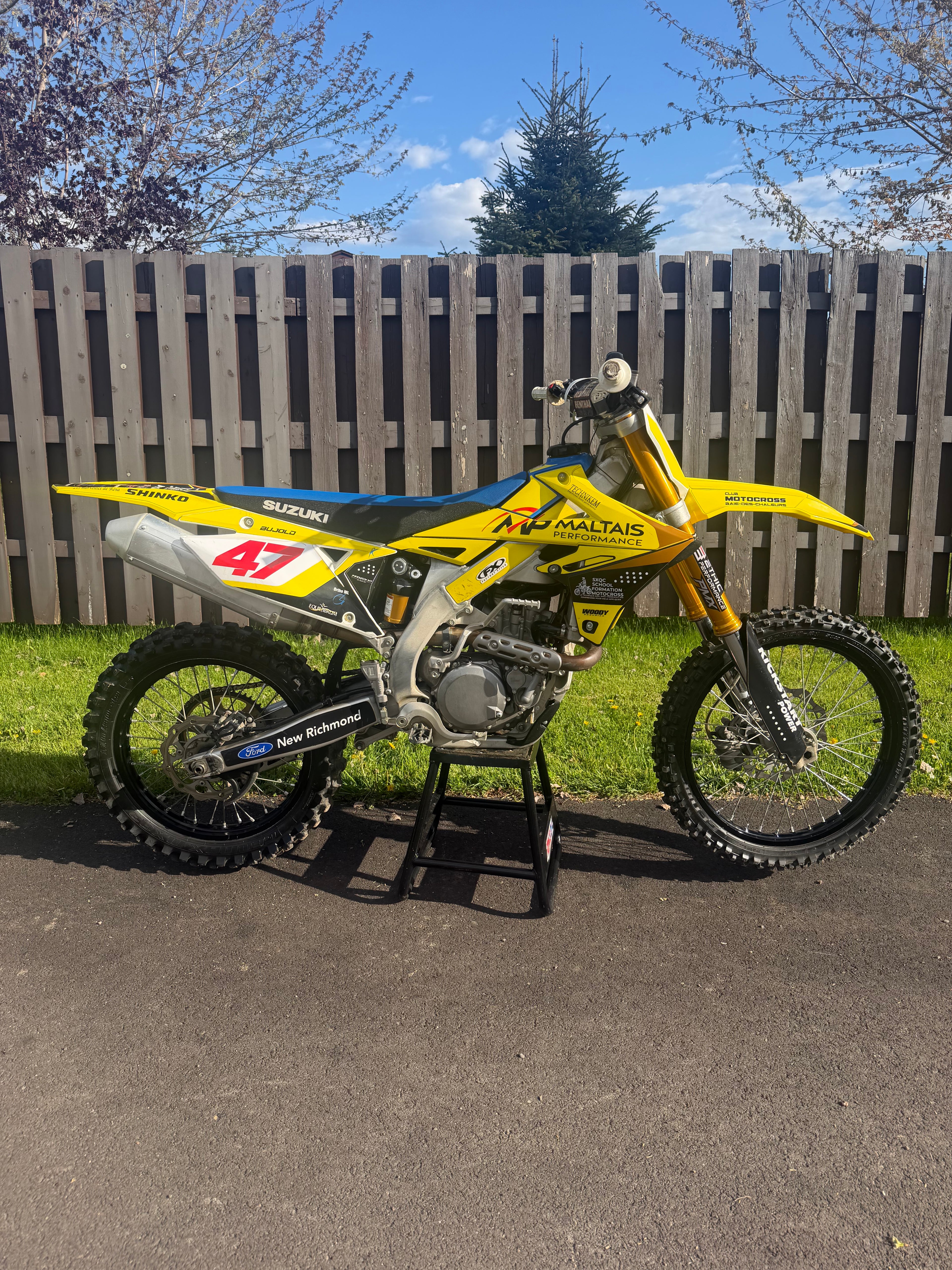 2022 rmz450