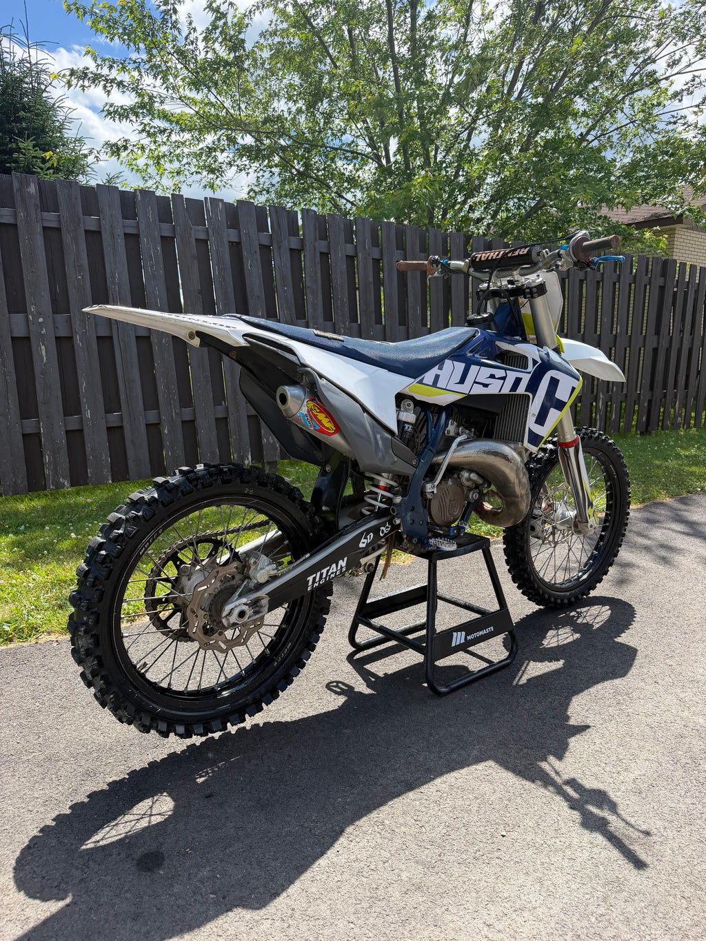 2022 tc125