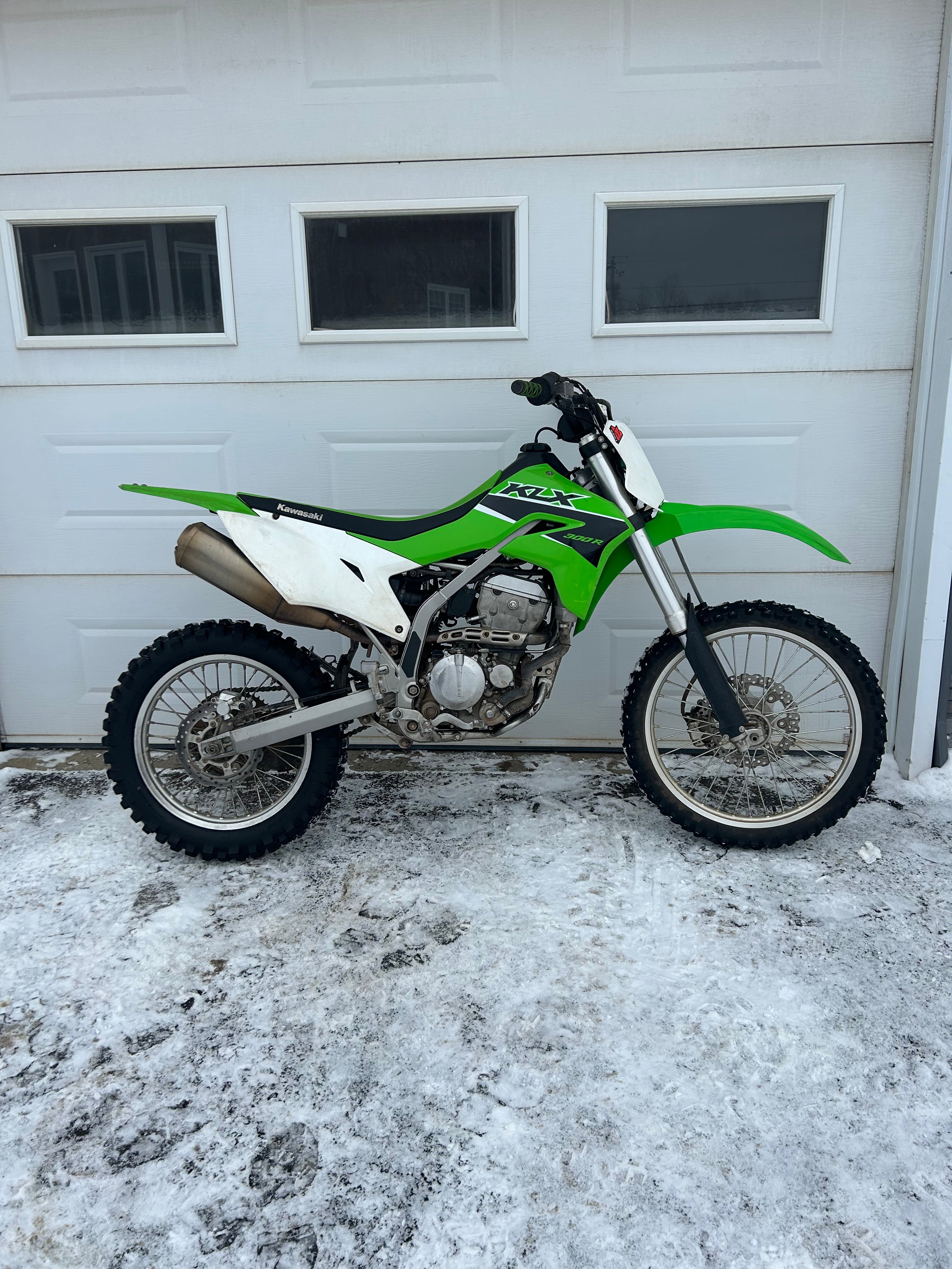 2023 klx300r
